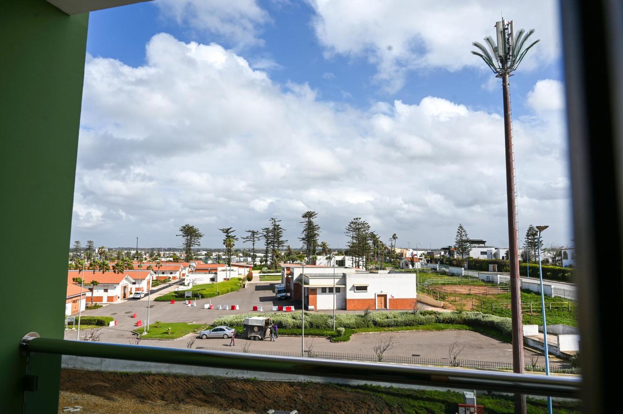 Hotel Jawharat El Jadida Exteriör bild