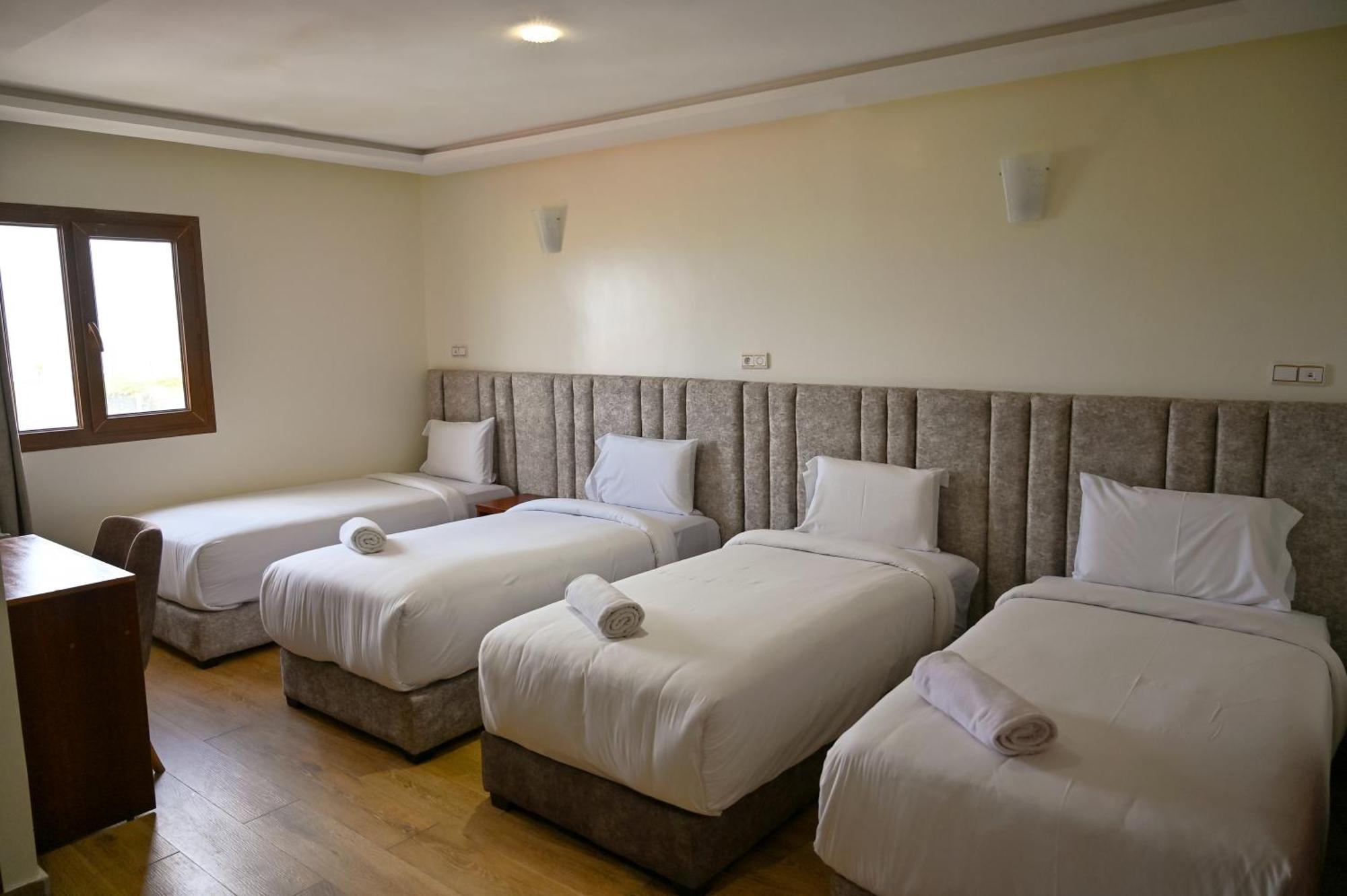 Hotel Jawharat El Jadida Exteriör bild