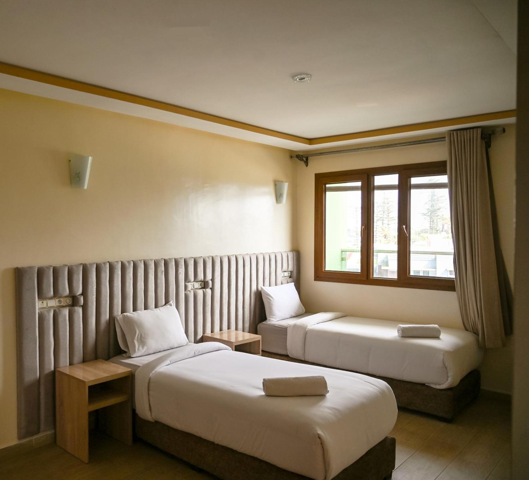 Hotel Jawharat El Jadida Exteriör bild