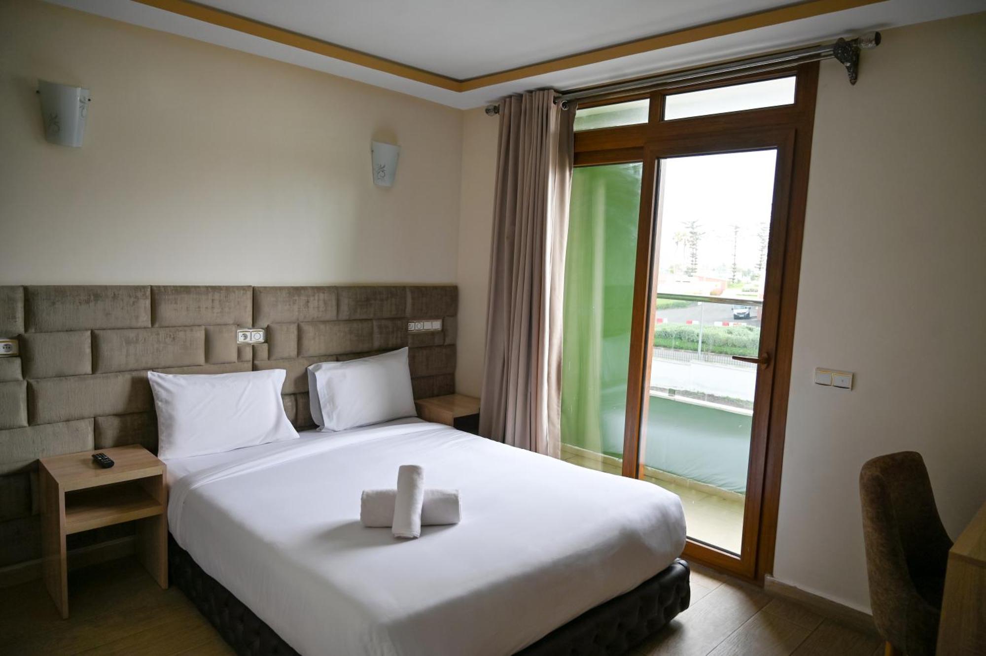 Hotel Jawharat El Jadida Exteriör bild